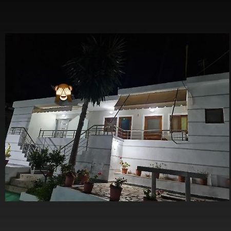 Villa Gezimi Ksamil Exterior foto
