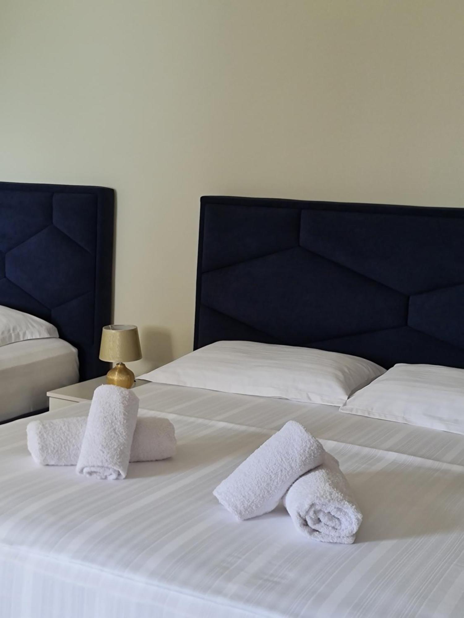 Villa Gezimi Ksamil Quarto foto