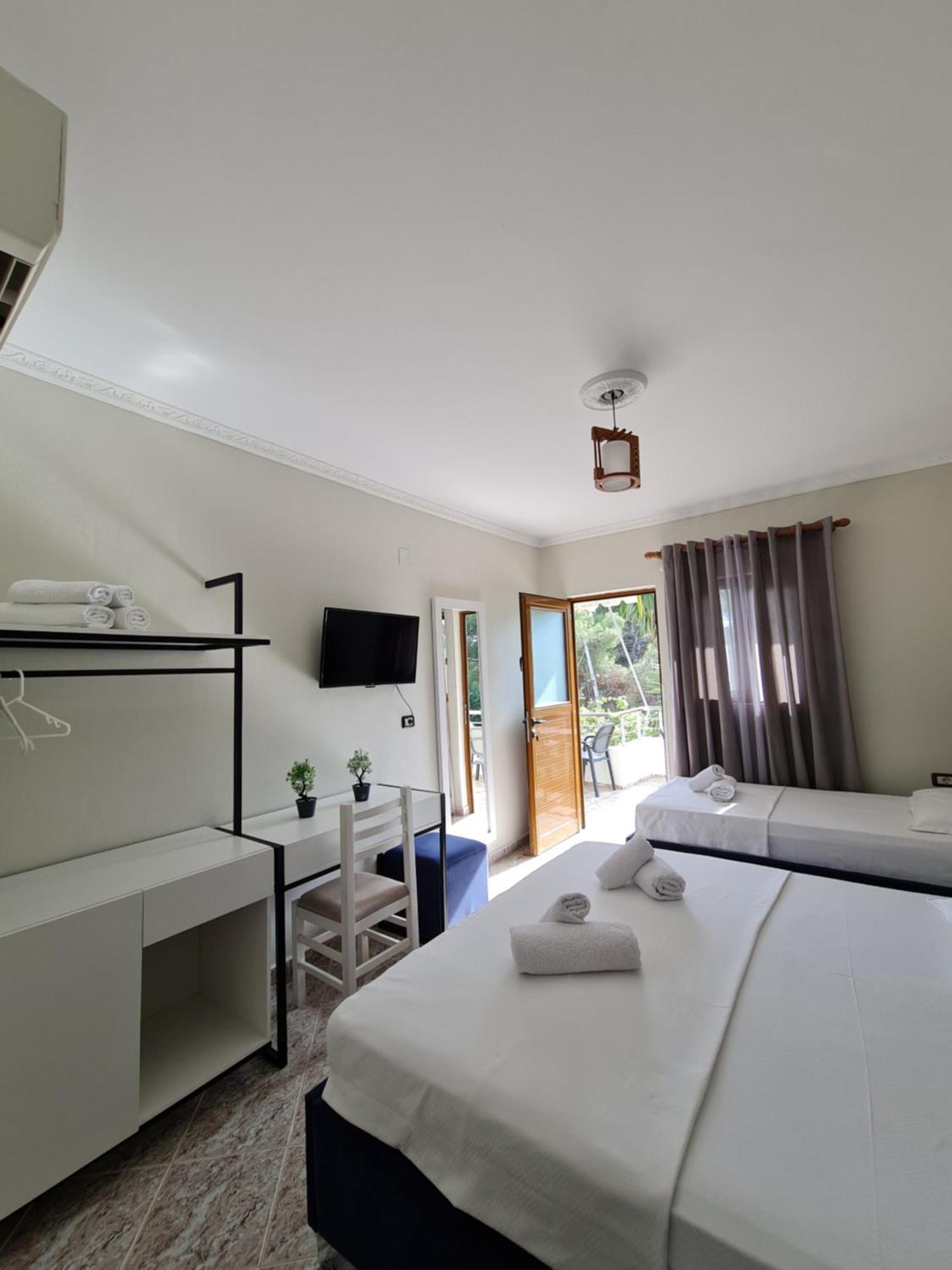 Villa Gezimi Ksamil Quarto foto