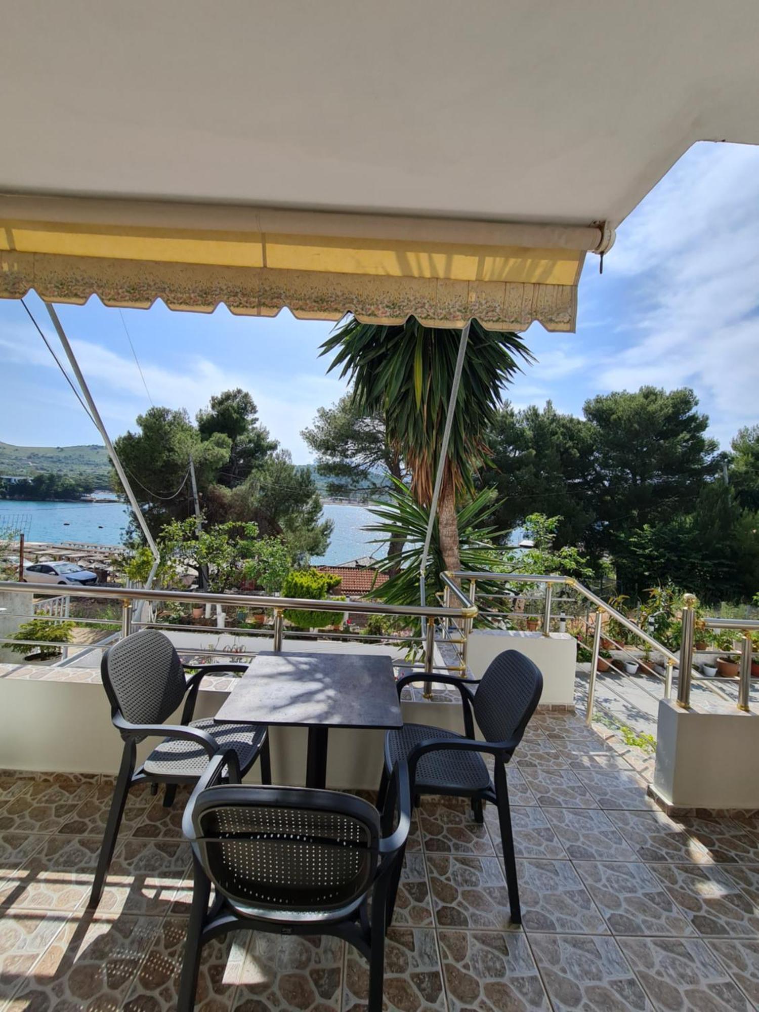 Villa Gezimi Ksamil Quarto foto